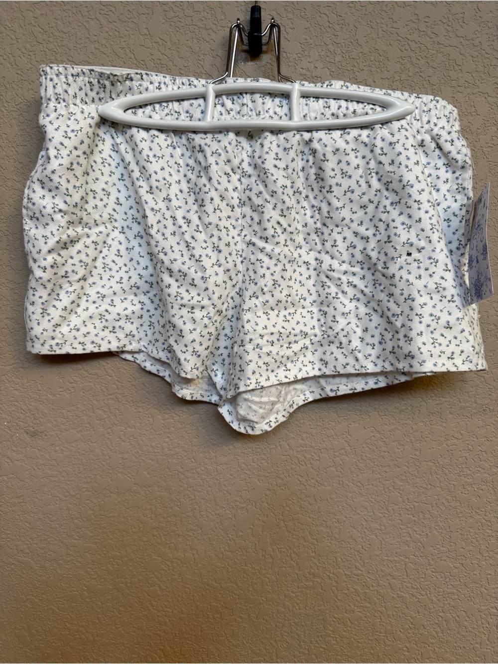 Aeropostale Sleep Shorts with Small Blue Floral Print - Size M - New With Tags